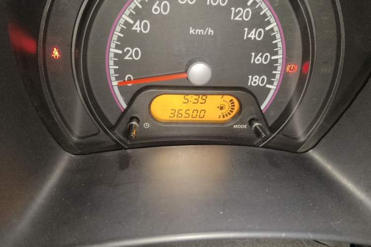 Used Suzuki Alto 2013 1.0L Manual Utility Model Odometer Close Up