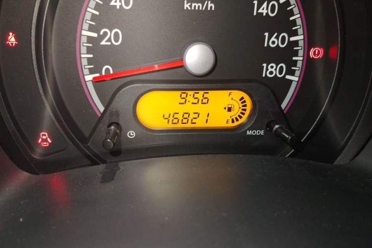 Used Suzuki Alto 2013 Revised Version 1.0L Manual Comfort Edition Odometer Close Up