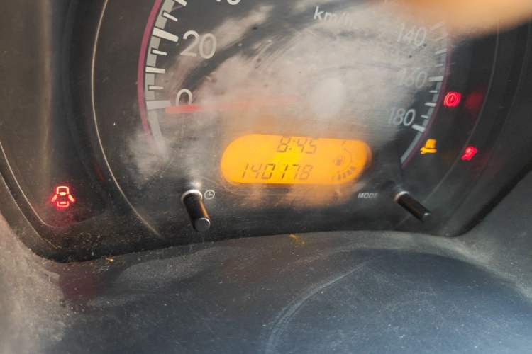Used Suzuki Alto 2013 1.0L Manual Luxury Model Odometer Close Up