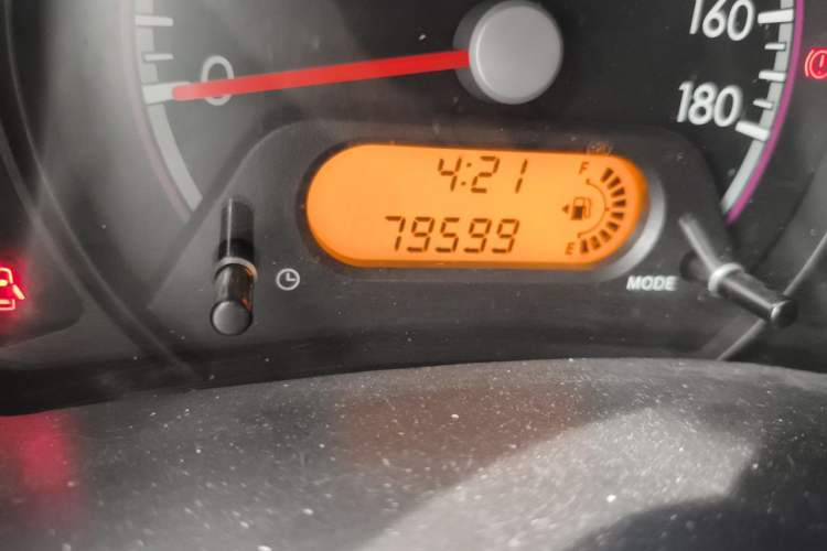 Used Suzuki Alto 2013 1.0L Manual Luxury Model Odometer Close Up