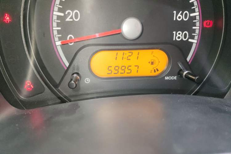 Used Suzuki Alto 2013 1.0L Manual Luxury Model Odometer Close Up
