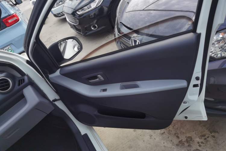 Used Suzuki Alto 2013 1.0L Automatic Luxury Model Right Front Door Interior