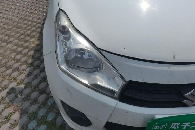 Used Suzuki Alto 2013 Revised Version 1.0L Manual Comfort Edition Right Front Headlight