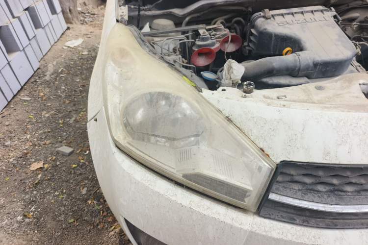 Used Suzuki Alto 2013 1.0L Manual Luxury Model Right Front Headlight