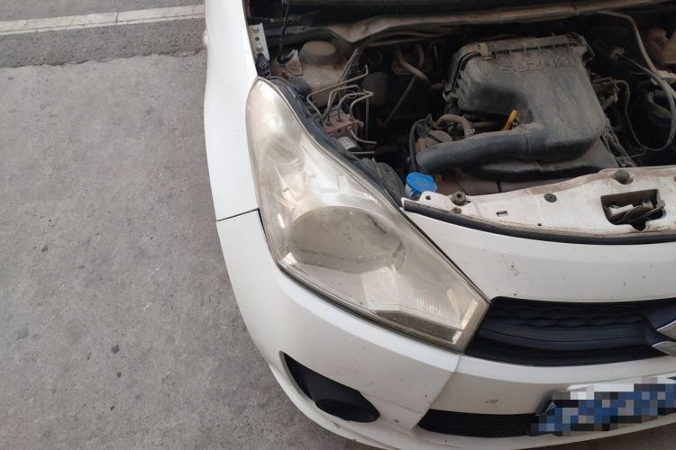 Used Suzuki Alto 2013 Revised Version 1.0L Manual Comfort Edition Right Front Headlight