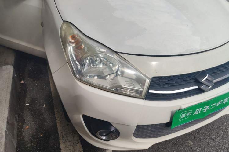 Used Suzuki Alto 2013 1.0L Automatic Luxury Model Right Front Headlight