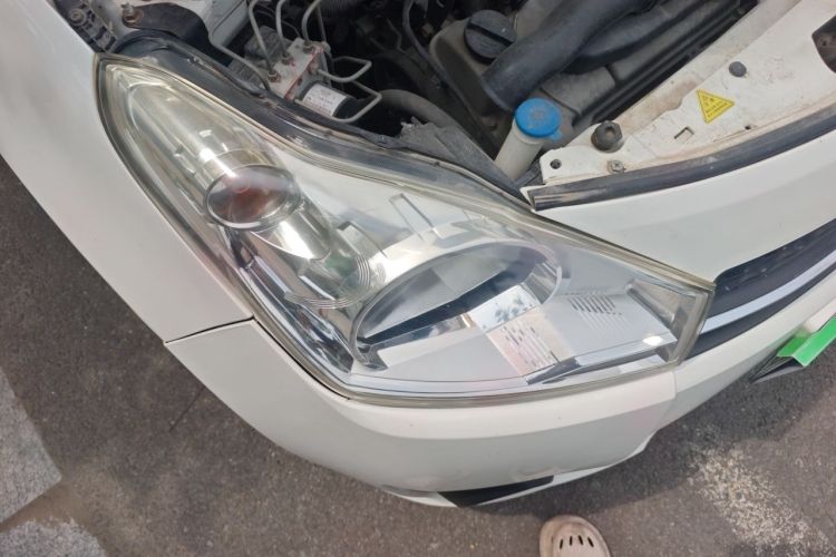 Used Suzuki Alto 2013 1.0L Automatic Luxury Model Right Front Headlight