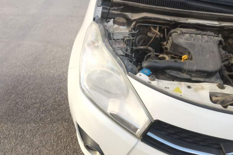 Used Suzuki Alto 2013 1.0L Automatic Luxury Model Right Front Headlight