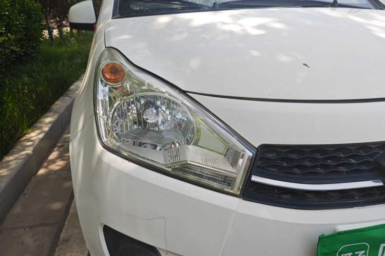 Used Suzuki Alto 2013 1.0L Manual Luxury Model Right Front Headlight