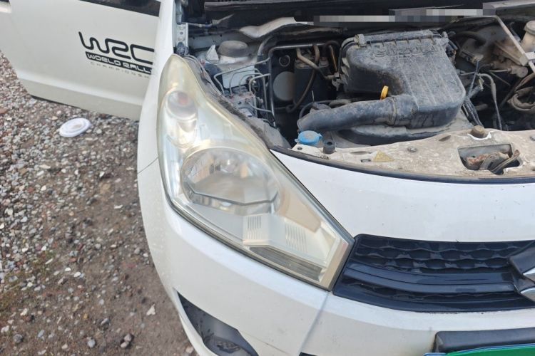 Used Suzuki Alto 2013 Revised Version 1.0L Manual Comfort Edition Right Front Headlight