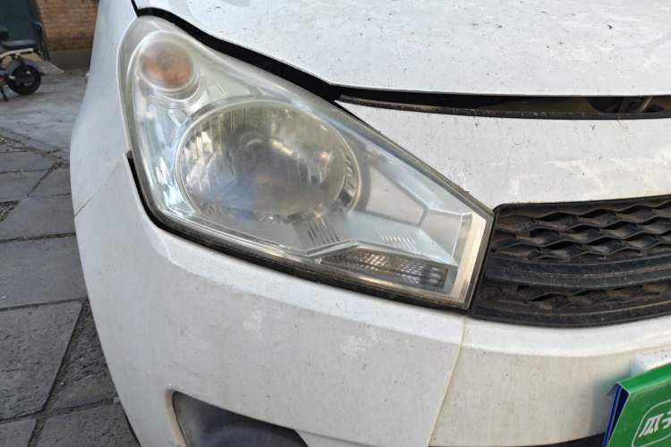 Used Suzuki Alto 2013 1.0L Manual Utility Model Right Front Headlight