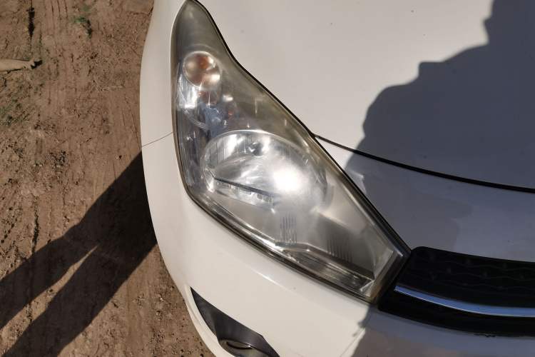 Used Suzuki Alto 2013 1.0L Manual Comfort Version Right Front Headlight