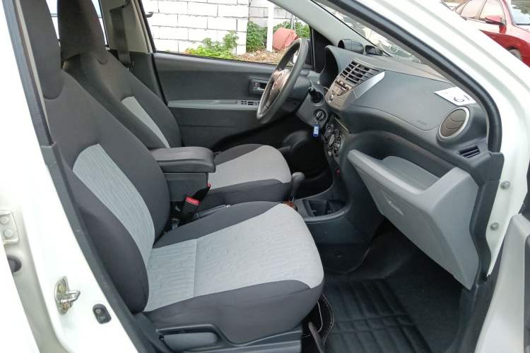 Used Suzuki Alto 2013 1.0L Automatic Luxury Model Right Front Seat