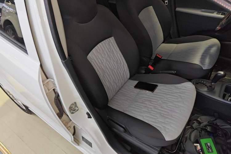 Used Suzuki Alto 2013 1.0L Automatic Luxury Model Right Front Seat
