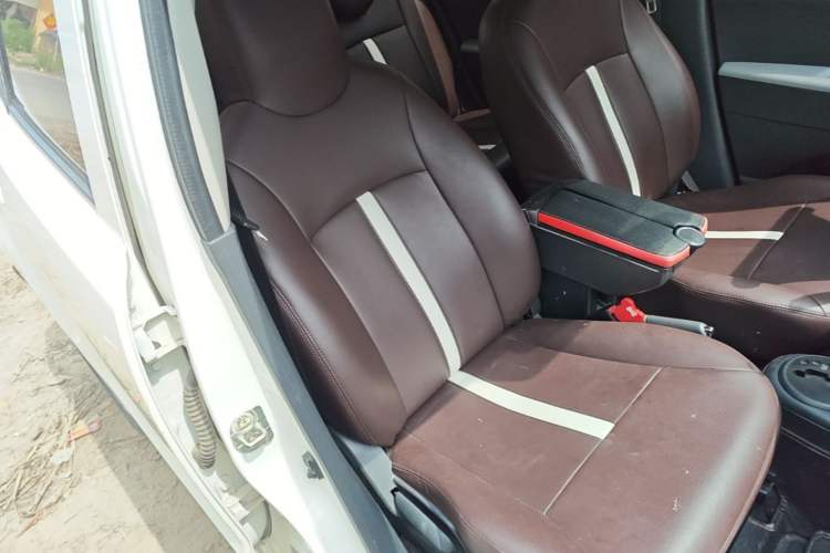 Used Suzuki Alto 2013 1.0L Automatic Luxury Model Right Front Seat