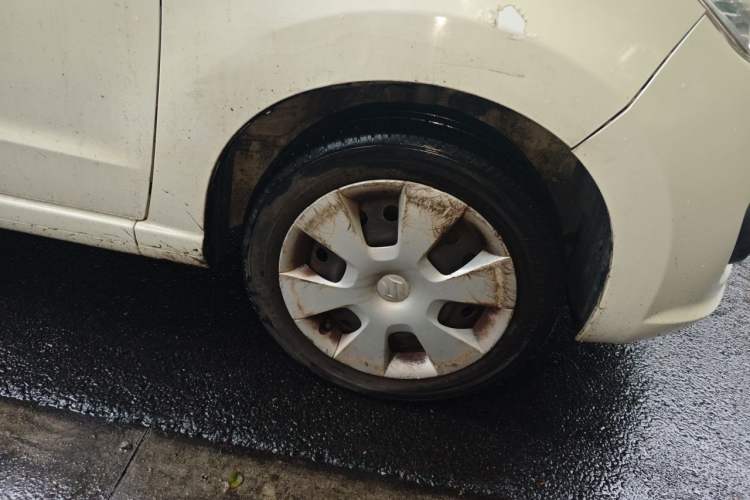 Used Suzuki Alto 2013 1.0L Manual Comfort Version Right Front Wheel Hub