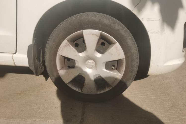 Used Suzuki Alto 2013 1.0L Manual Comfort Version Right Front Wheel Hub