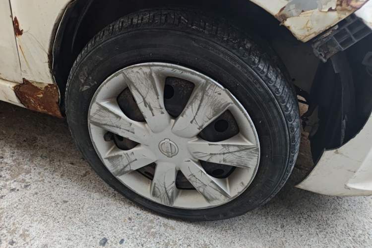 Used Suzuki Alto 2013 1.0L Manual Comfort Version Right Front Wheel Hub