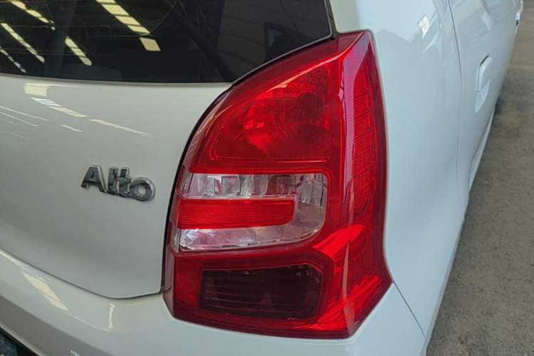Used Suzuki Alto 2013 1.0L Automatic Luxury Model Right Rear Taillight