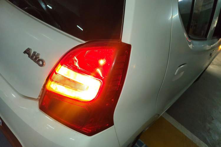 Used Suzuki Alto 2013 1.0L Automatic Luxury Model Right Rear Taillight