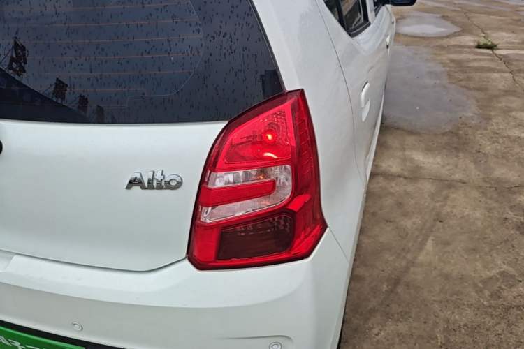 Used Suzuki Alto 2013 1.0L Automatic Luxury Model Right Rear Taillight