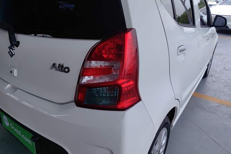 Used Suzuki Alto 2013 1.0L Automatic Luxury Model Right Rear Taillight