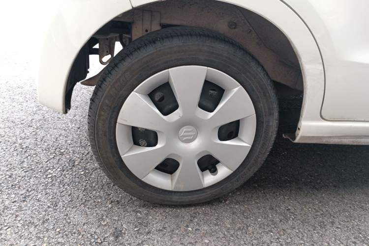 Used Suzuki Alto 2013 Revised Version 1.0L Manual Comfort Edition Right Rear Wheel Hub