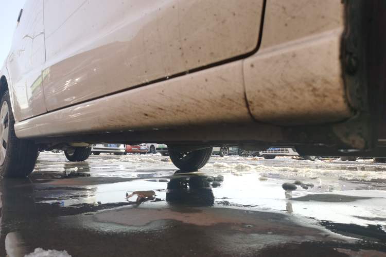 Used Suzuki Alto 2013 1.0L Manual Comfort Version Right Side Sill