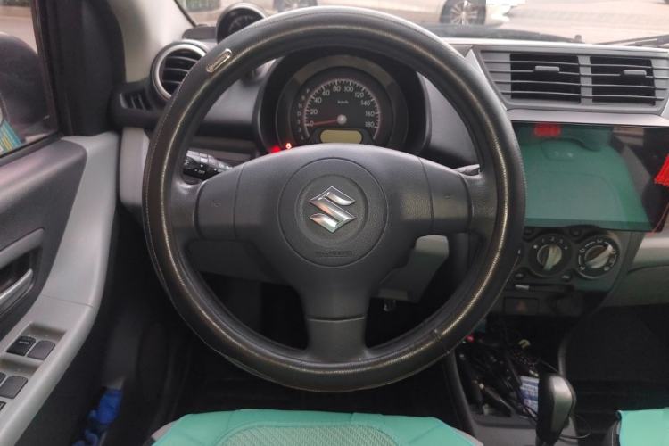 Used Suzuki Alto 2013 1.0L Automatic Luxury Model Steering Wheel