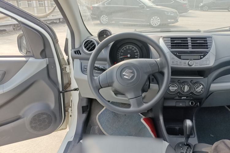Used Suzuki Alto 2013 1.0L Automatic Luxury Model Steering Wheel