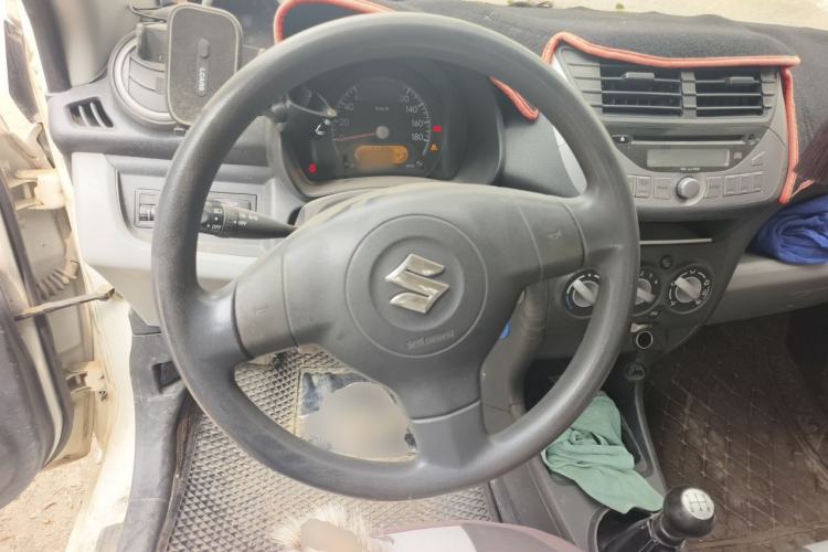 Used Suzuki Alto 2013 1.0L Manual Luxury Model Steering Wheel
