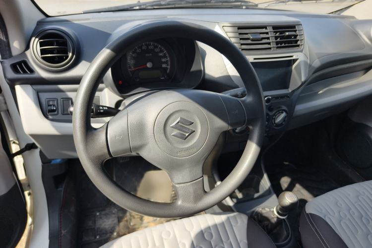 Used Suzuki Alto 2013 1.0L Manual Utility Model Steering Wheel