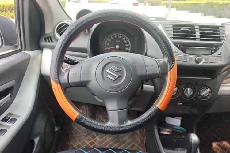 Used Suzuki Alto 2013 1.0L Automatic Luxury Model Steering Wheel