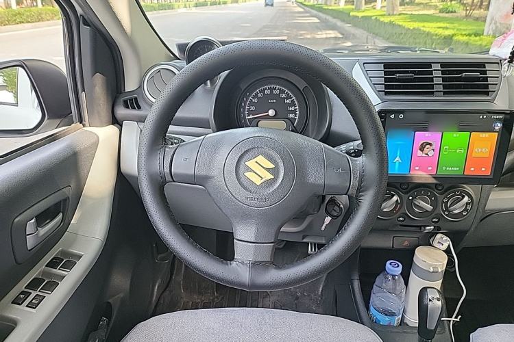 Used Suzuki Alto 2013 1.0L Automatic Luxury Model Steering Wheel