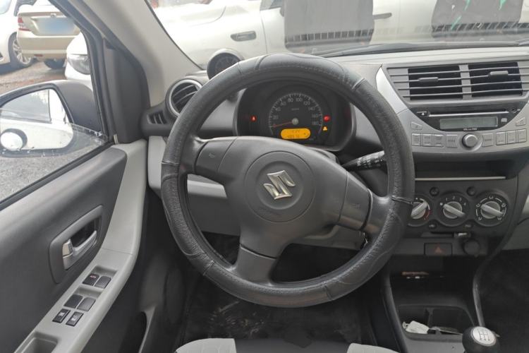 Used Suzuki Alto 2013 1.0L Manual Luxury Model Steering Wheel