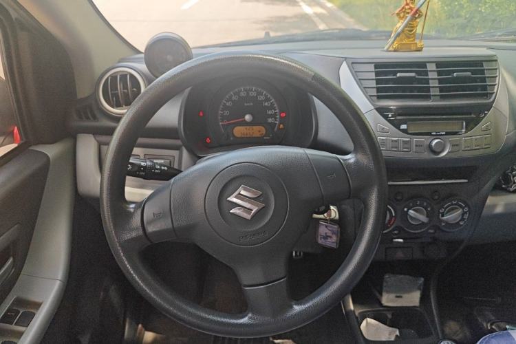 Used Suzuki Alto 2013 1.0L Manual Luxury Model Steering Wheel