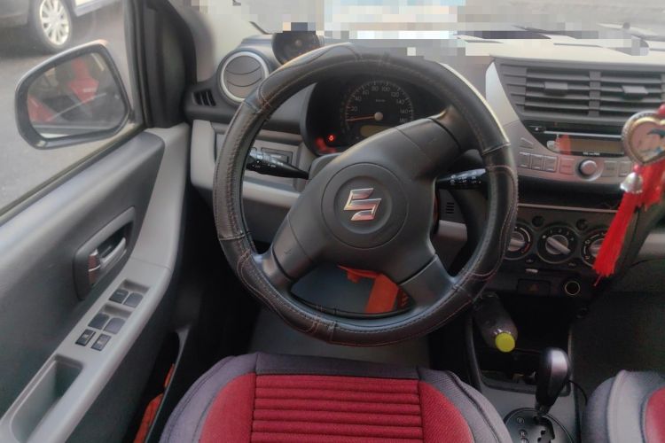 Used Suzuki Alto 2013 1.0L Automatic Luxury Model Steering Wheel