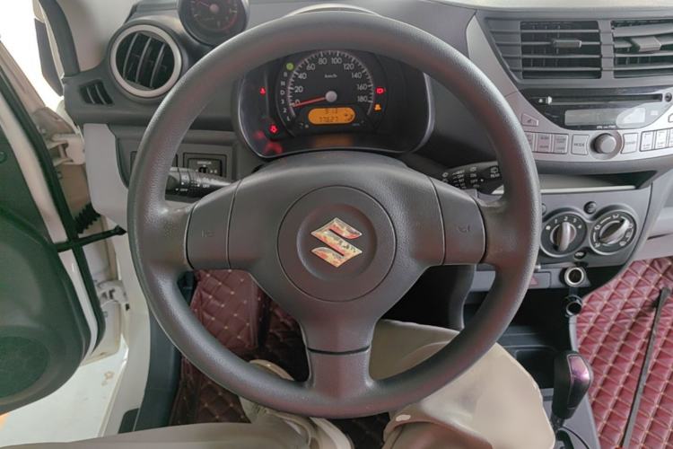 Used Suzuki Alto 2013 1.0L Automatic Luxury Model Steering Wheel