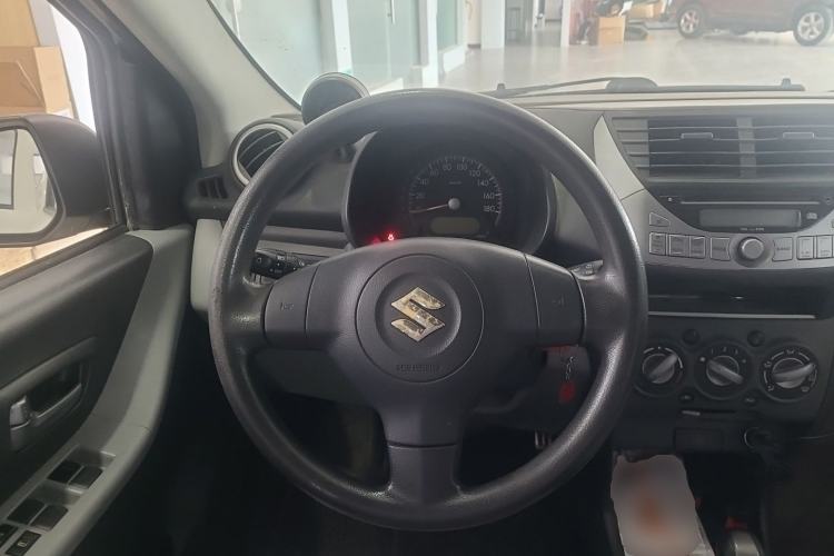 Used Suzuki Alto 2013 1.0L Automatic Luxury Model Steering Wheel