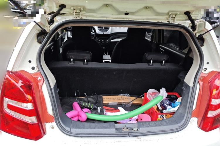 Used Suzuki Alto 2013 1.0L Manual Luxury Model Trunk
