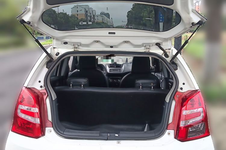 Used Suzuki Alto 2013 Revised Version 1.0L Manual Comfort Edition Trunk