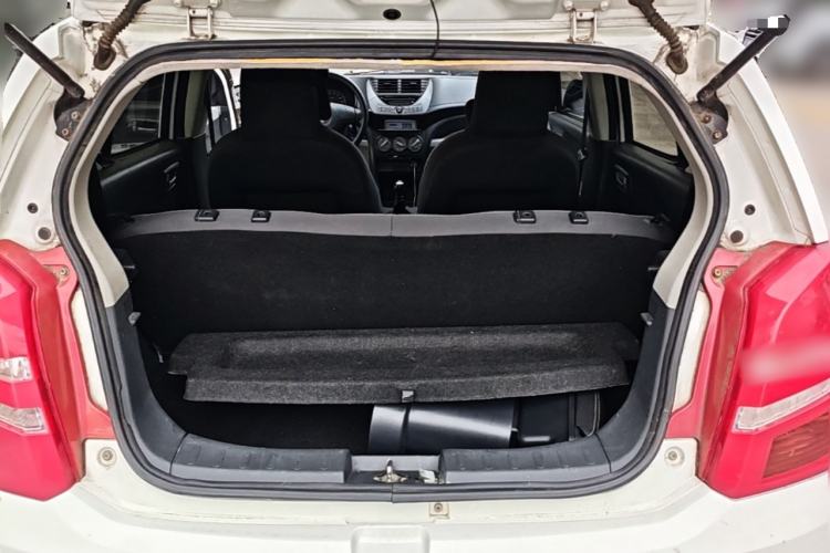 Used Suzuki Alto 2013 1.0L Manual Luxury Model Trunk