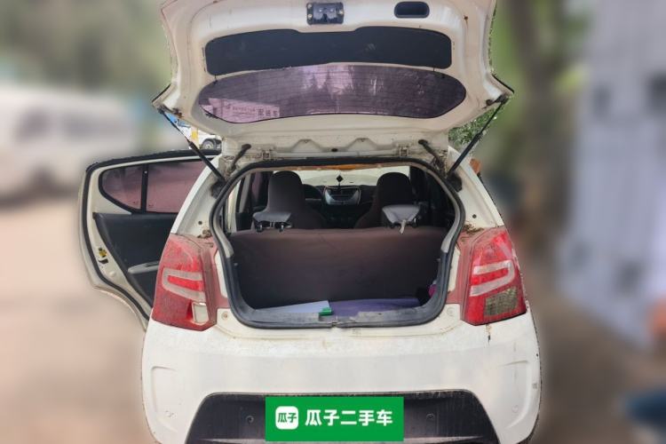 Used Suzuki Alto 2013 1.0L Manual Luxury Model Trunk