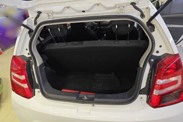 Used Suzuki Alto 2013 1.0L Automatic Luxury Model Trunk