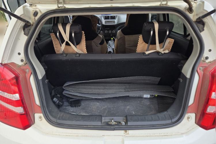 Used Suzuki Alto 2013 1.0L Manual Utility Model Trunk