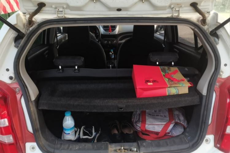 Used Suzuki Alto 2013 1.0L Automatic Luxury Model Trunk
