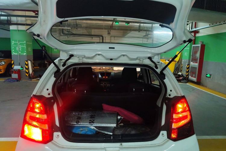 Used Suzuki Alto 2013 1.0L Automatic Luxury Model Trunk
