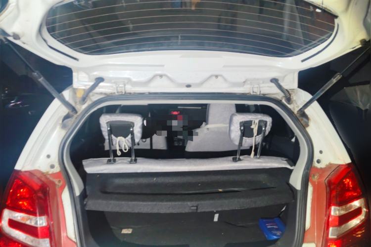 Used Suzuki Alto 2013 1.0L Manual Luxury Model Trunk