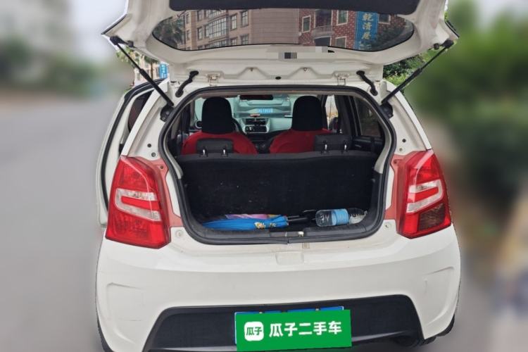 Used Suzuki Alto 2013 1.0L Manual Luxury Model Trunk