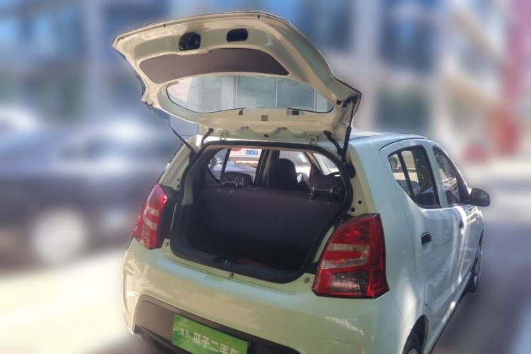 Used Suzuki Alto 2013 Revised Version 1.0L Manual Comfort Edition Trunk